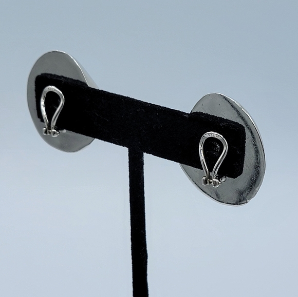 Tiffany & Co. Silver Earrings Clip On - Picture 16 of 16